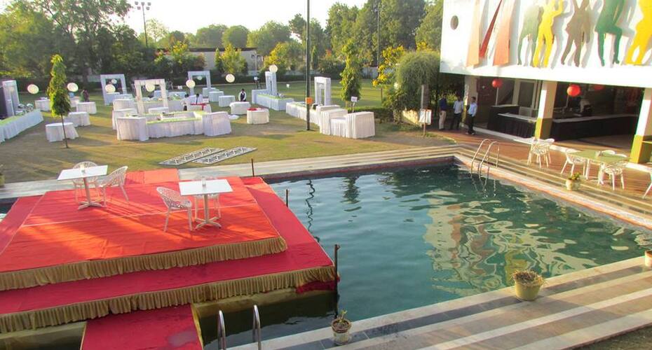 Whistling Meadows Resort & Lawn, Ahmedabad 5